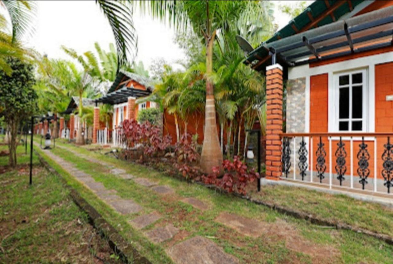 Coorg Nesara Hotel And Resort Kushalnagar Ngoại thất bức ảnh